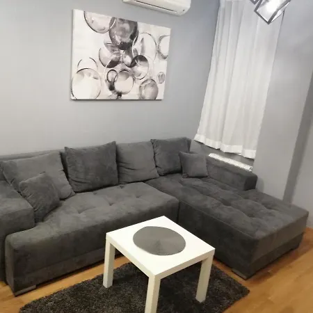 Fit Apartament Belgrad