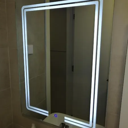 Fit Apartment *