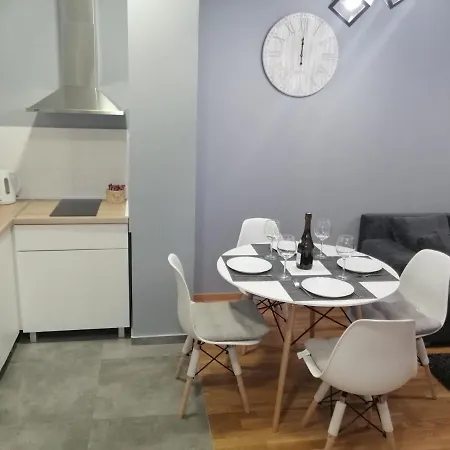 Fit Apartment