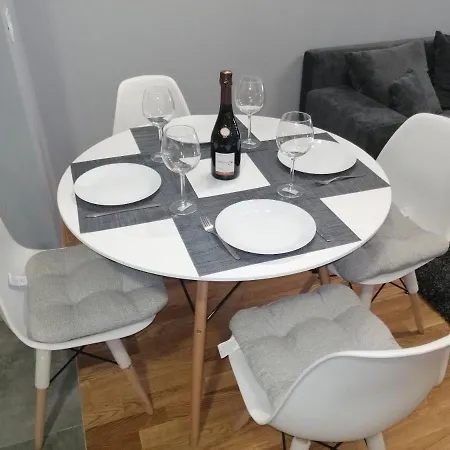 Fit Apartament Belgrad